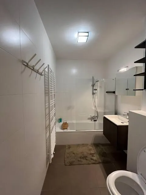 5Ensational Eu- Zone Appartment Brussels